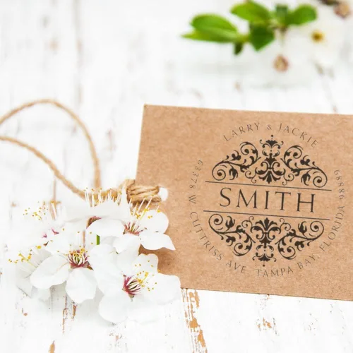 Vista 6 de Sello de dirección Royal Weiss preentintado personalizado, papelero personalizado, diseño redondo, regalo único, tamaño de 1-5/8 pulgadas