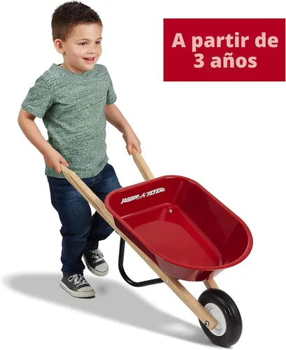 Vista 5 de Radio Flyer Carretilla roja para niños, juguete al aire libre, carrito de jardín para niños, herramienta, equipo de juego de patio para niños
