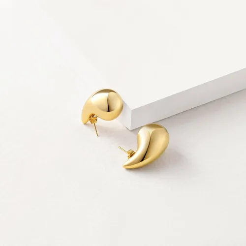 Vista 5 de KIAISXES Aretes de aro de gota de agua dorados, aretes gruesos para mujer, ligeros, hipoalergénicos, chapados en oro, joyería de moda para niñas
