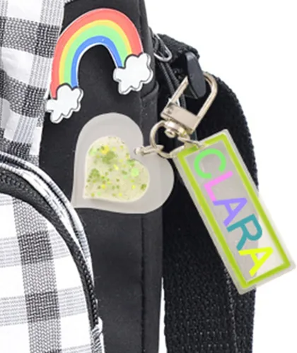 Vista 3 de Llavero con nombre personalizado, letras de colores, llavero para bolso, mochila, lindo llavero con dije para niñas y niños