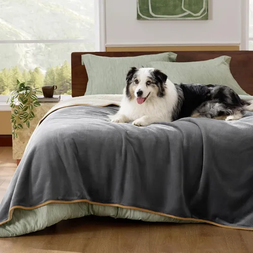 Vista 24 de Bedsure - Mantas impermeables para perros pequeños - Manta de felpa de sherpa con impresión suave lavable para perros y gatos, protector de muebles