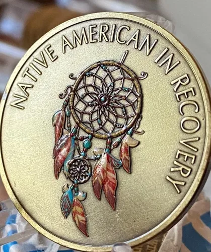Vista 3 de Nativo Americano en Recuperación Medallón Atrapasueños Bendición Oración Sobriedad Chip