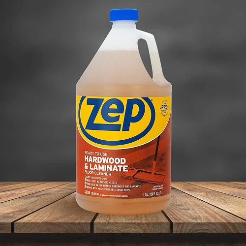 Vista 3 de Zep ZUHLF128 - Limpiador industrial para pisos de madera dura y laminado, 1 galón, elimina manchas, manchas y rozaduras. Limpia y restaura el brillo