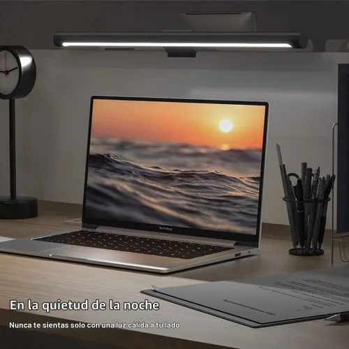 Vista 5 de Xiaomi Barra de luz para monitor de computadora Mi - Control inalámbrico, fácil instalación, iluminación adicional de la computadora sin ocupar