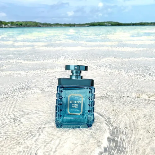 Vista 6 de Guess Uomo Acqua Eau de Toilette Colonia Spray para hombre, 1.0 onzas líquidas