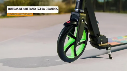 Vista 3 de Razor Scooter A5 LUX Light Up Kick Scooter Classic Manual Standup (Green)