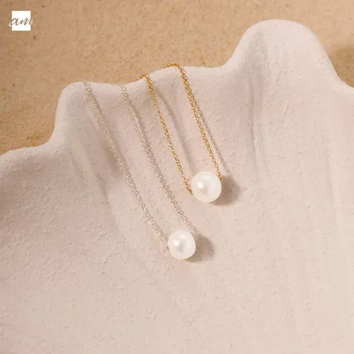 Vista 3 de Amberta Collar de perlas de agua dulce de plata de ley 925 para mujer