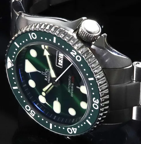 Vista 2 de RATIO FreeDiver Dive Watch Sapphire Crystal Automatic Diver Watch 200M Water Resistant Diving Watch for Men