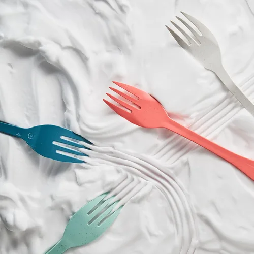 Vista 6 de Knork Eco Togo Ware - Paquete de 6 utensilios reutilizables de bambú a base de plantas, multicolor