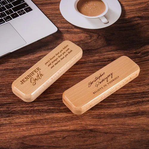 Vista 5 de Bivei Regalo de bolígrafo grabado para mujeres y hombres, juego de bolígrafos y lápices personalizados en madera de arce, juego de 2 bolígrafos