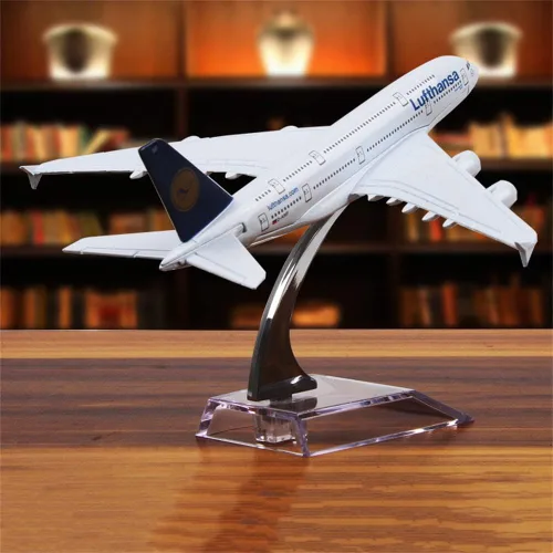 Vista 2 de TECKEEN 16 * 10 * 9CM A380 alemán Lufthansa avión avión, modelo de metal fundido a presión modelo de avión