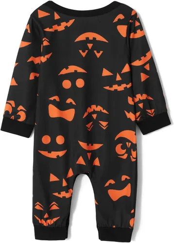 Vista 5 de FULA-bao Pijamas de Halloween a juego para la familia que brilla en la oscuridad con estampado de fantasmas de manga corta, pantalones y pijamas