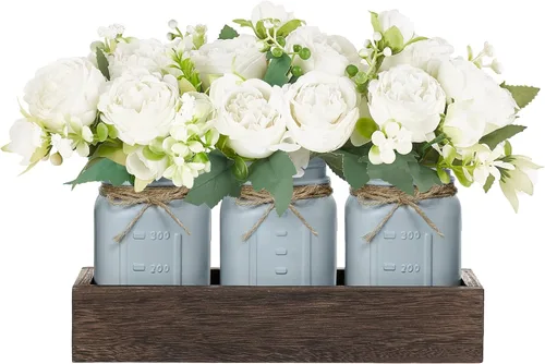 Vista 7 de Mkono - Centro de mesa con tarros de albañil, bandeja decorativa de madera con 3 tarros pintados, flores artificiales, decoración rústica de granja