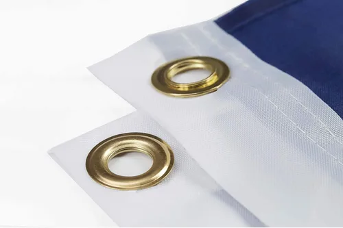Vista 4 de Bandera americana de 2 x 3 pies para interiores y exteriores - Banderas de Estados Unidos de poliéster y nailon - Bordes de doble costura con ojales