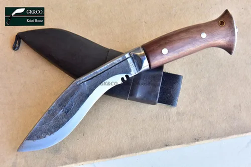 Vista 2 de GK&CO. Kukri House Kukri/Khukuri genuino - Hoja negra de 5 pulgadas (sin óxido) Panawal Khukuri - Fábrica hecha a mano en Nepal.