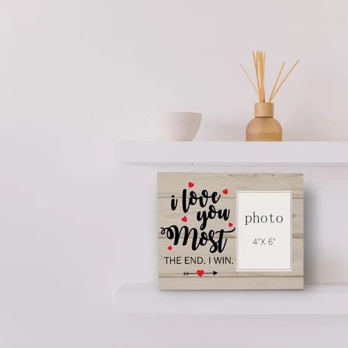 Vista 2 de I Love You Most Gifts - Marco de fotos de madera con corazones para él, su cumpleaños, aniversario, Navidad, regalo sentimental "I Love You