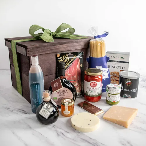 Vista 2 de igourmet Tesoros de comida italiana en una caja de regalo