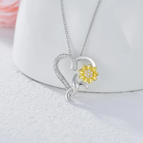 Vista 4 de Moissanite Sunflower Heart Necklace for Women, You Are My Sunshine Pendant 925 Sterling Silver 18k Gold Plated Love Heart Jewelry Gift for Her,Wife