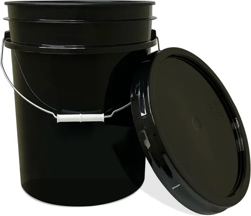 Vista 8 de Cubo de 5 Galones con Tapa Hermética Fabricado en EE. UU. Grado Alimenticio Plástico Premium HPDE Resistente Cubo Multiusos Duradero de 90