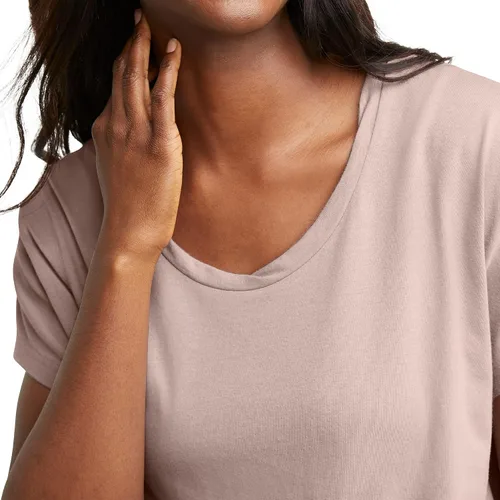 Vista 5 de Hanes Camiseta de manga corta con cuello torcido original para mujer, ajuste cuadrado