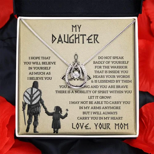 Vista 2 de Collar para hija, un amor eterno de mamá, regalo para hija de mamá, estilo vikingo atractivo, colgante vikingo, joyería vikinga para cumpleaños