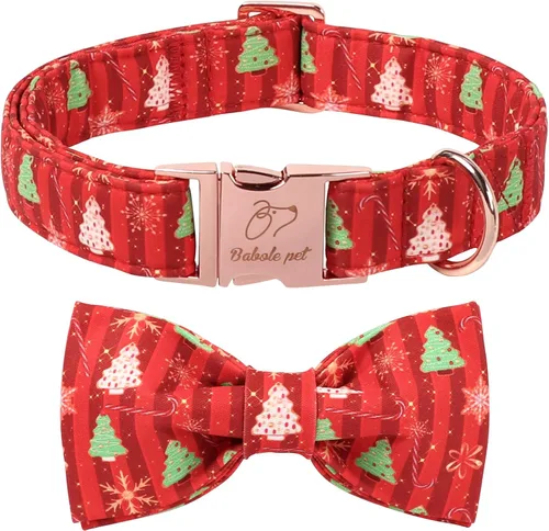 Vista 19 de Collar de Navidad para Perro con Pajarita - Lindo Collar de Cachorro Azul con Patrón Navideño de Cereza y Caramelo, Hebilla de Metal Ajustable