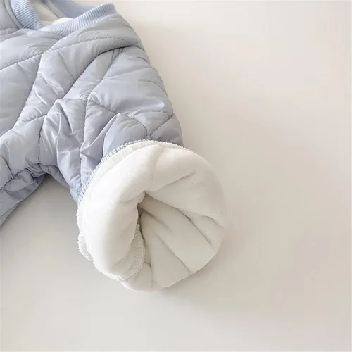 Vista 4 de TBUIALL Trajes de otoño para niña pequeña, color sólido, primavera, otoño, cálido, grueso, manga larga, mameluco acolchado, ropa para bebés y niños