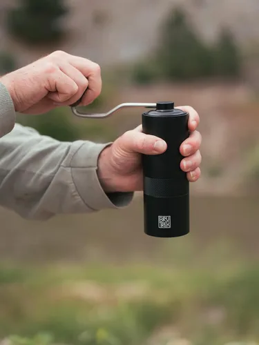 Vista 3 de BruTrek® by Planetary Design - Molinillo de mano de café para campamento, molinillo de café duradero de acero inoxidable, ajustes
