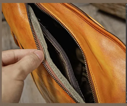 Vista 5 de Bolso bandolera de cuero genuino para mujeres y hombres, mochila vintage hecha a mano en el pecho, mochila casual cruzada para el hombro