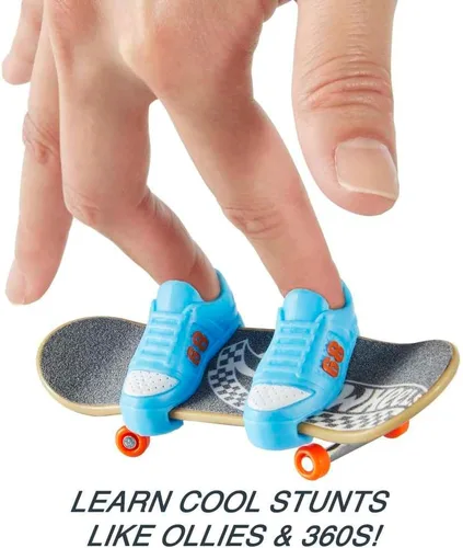 Vista 4 de Hot Wheels Skate - Tricked Out Pack - Tabla exclusiva y zapatos (HGT85)