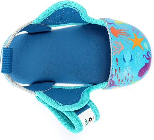 Vista 4 de ikiki Sandalias sin chirridos para niños pequeñosniños pequeños, punta cerrada