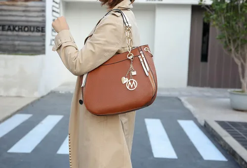 Vista 2 de MKF Collection Bolso de mano con cartera de muñeca, bolso cruzado de cuero vegano para mujer, L