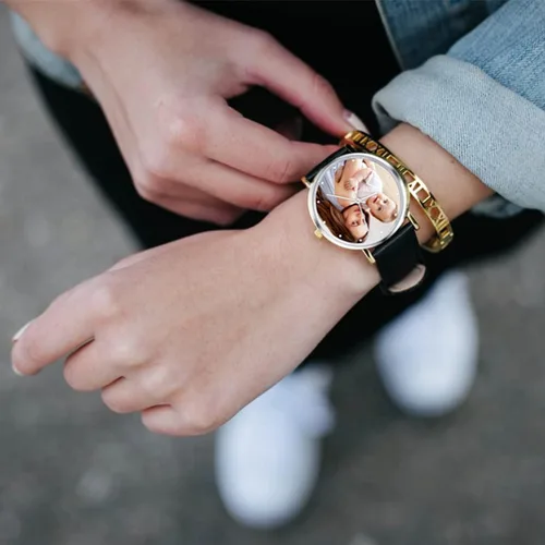 Vista 3 de Lovejewelry Relojes con foto personalizados para hombres y mujeres, correa de cuero, reloj de pulsera personalizado con cualquier nombre