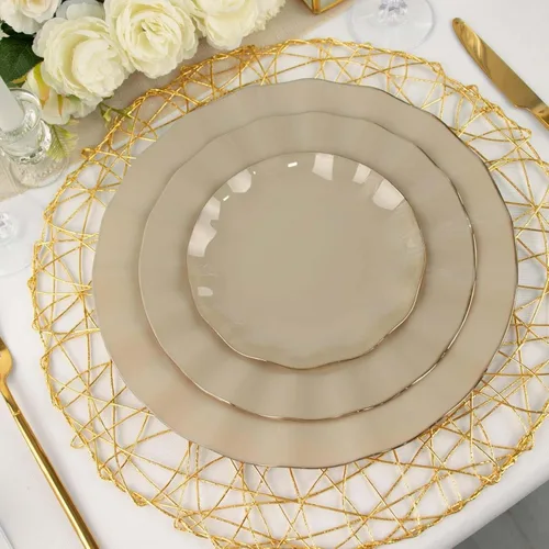 Vista 51 de Tableclothsfactory Paquete de 10 platos redondos de plástico negro de 6 pulgadas para ensalada de postre, platos desechables con borde ondulado