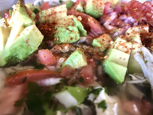 Vista 6 de Green Belly Paquete variado de salsa picante - Salsas picantes inspiradas en Guatemala para huevos, tacos, pescado, carnes y todo lo genial - 3
