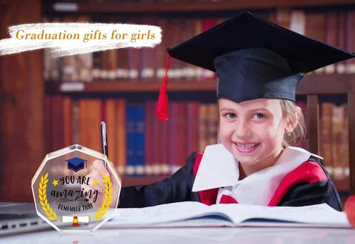 Vista 3 de WhatSign Placa de regalo de graduación 2025 – Placa acrílica de graduación de pisapapeles para clase de 2025, regalos de graduación para ella, él