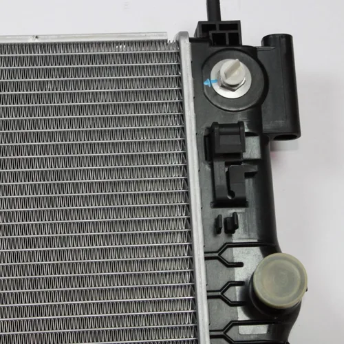 Vista 4 de TYC Radiador 13197 compatible con Chevrolet Cruze 2011-2014