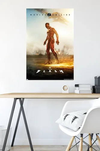 Vista 4 de DC Comics Movie The Flash - Póster de pared de una hoja, 34 pulgadas de largo x 22.4 pulgadas de ancho, versión premium sin marco