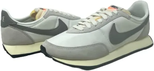 Vista 168 de Nike Hombre Stroke
