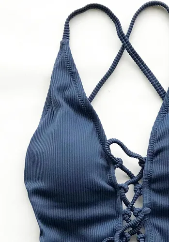 Vista 6 de CUPSHE Traje de baño de una pieza con cordones, cuello en V y color liso para mujer