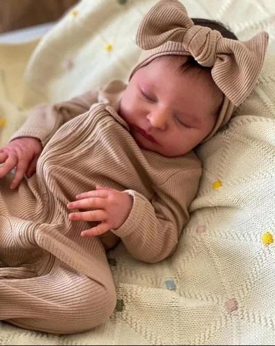 Vista 3 de RXDOLL Muñecas de bebé Reborn realistas Laura de 20 pulgadas, muñeca de bebé recién nacida realista hecha a mano con cuerpo de tela suave y pesada