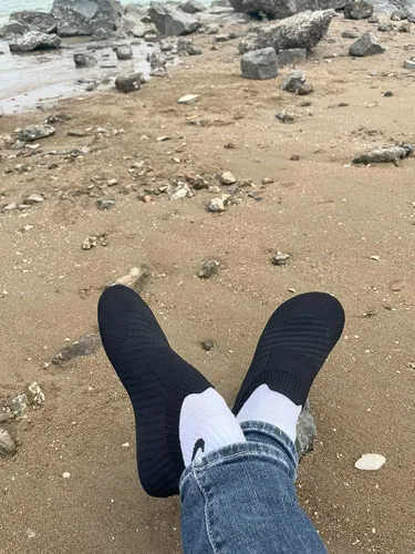 Vista 3 de Pantuflas de casa ultra cómodas y ligeras, unisex, para adultos, interiores y exteriores, para mujeres y hombres