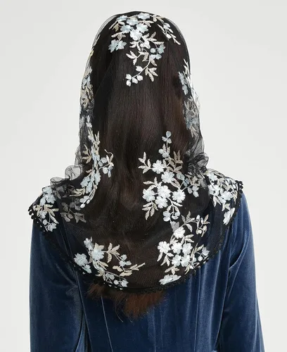 Vista 5 de Encaje Capilla Velo Mantilla Infinity Veil Multicolor Bordado Cherry Blossom Style Latin Mass M7