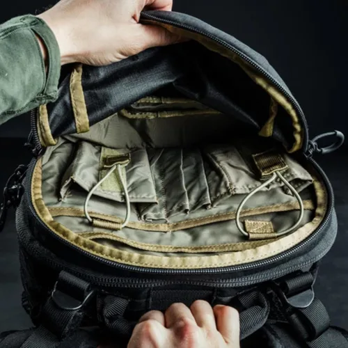 Vista 6 de Eberlestock Switchblade Pack - Mochila táctica EDC de perfil bajo para máximo espacio y organización