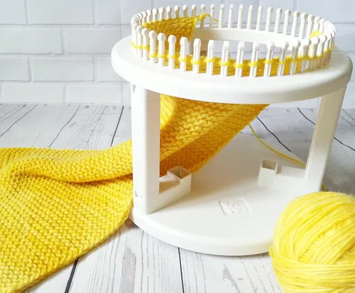 Vista 6 de Telar doble Authentic Knitting Board, giratorio y blanco