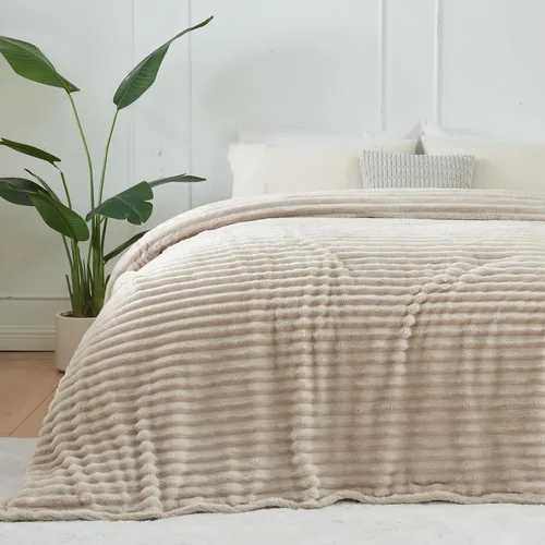 Vista 51 de NEWCOSPLAY Manta de Tiro Súper Suave Aqua Franela Sedosa Premium Forro Polar Jacquard Acanalado 3D Ligero Manta de Cama Uso en Todas las Estaciones