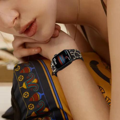 Vista 5 de Adorve - Correa elástica compatible con correas de Apple Watch para hombres Negro/Rosa arena/Verde pino/Starlight/Leopardo