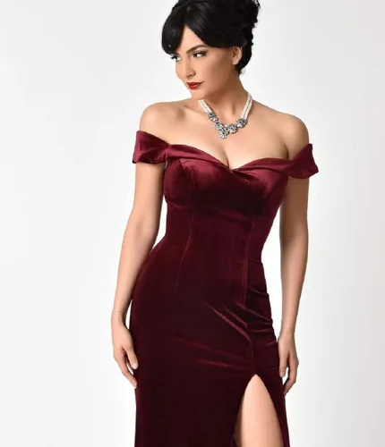 Vista 2 de RYANTH Vestido de fiesta de terciopelo de sirena para mujer, con hombros descubiertos, vestido de noche con abertura, vestido de cóctel RPM111