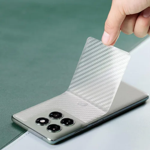 Vista 5 de Ibywind Protector de pantalla para Motorola Edge 60 5G, paquete de 2, película de hidrogel con protector de lente de cámara, herramienta de fácil