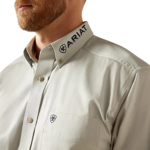 Vista 26 de Ariat Camisa de sarga con logotipo del equipo para hombre